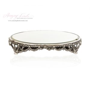 Cake Displays and Servers